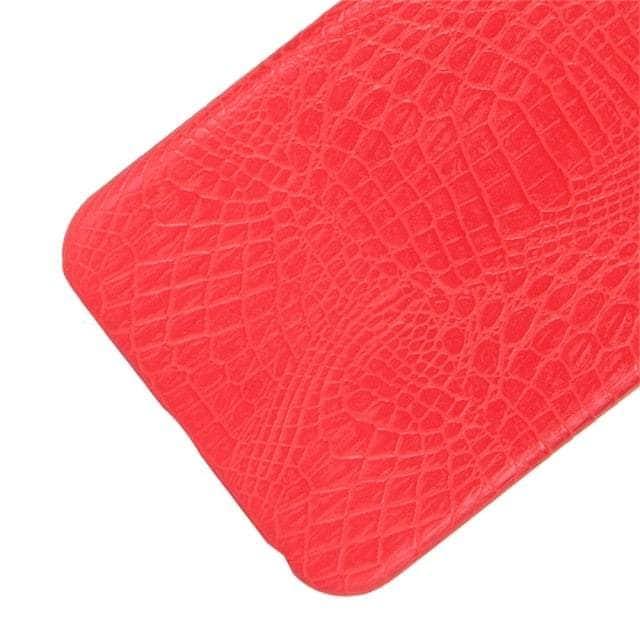 CaseBuddy Australia Casebuddy iPhone SE 2022 / Red Crocodile Leather Look iPhone SE 2022 Phone Case